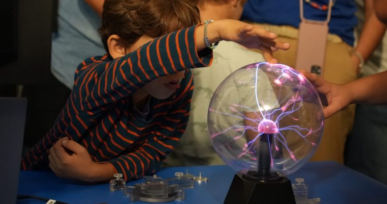 Al via La Notte Europea delle Ricercatrici e dei Ricercatori 2025 di NET – scieNcE Together che porta a Roma il grande Villaggio della Scienza. Numerosi gli appuntamenti in tutto il Lazio [Comunicato stampa]